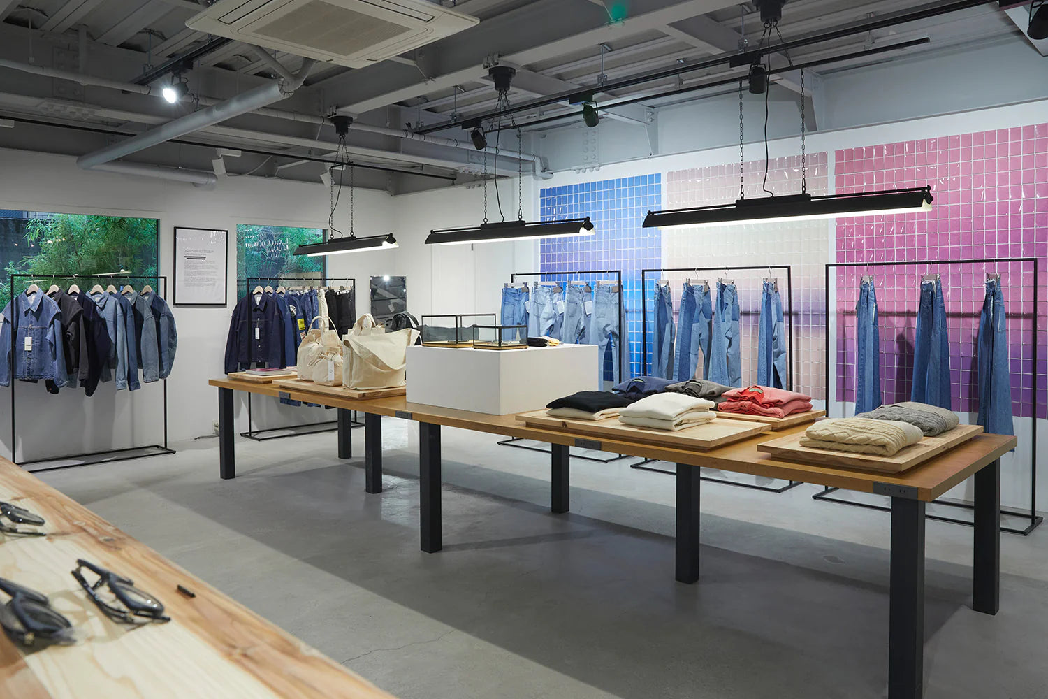 THE BLUE STORE